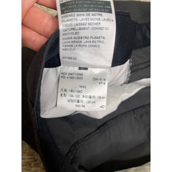 Signature Mens Levi Strauss Grey Cargo Shorts NEW 42W #0569 - Picture 5 of 15